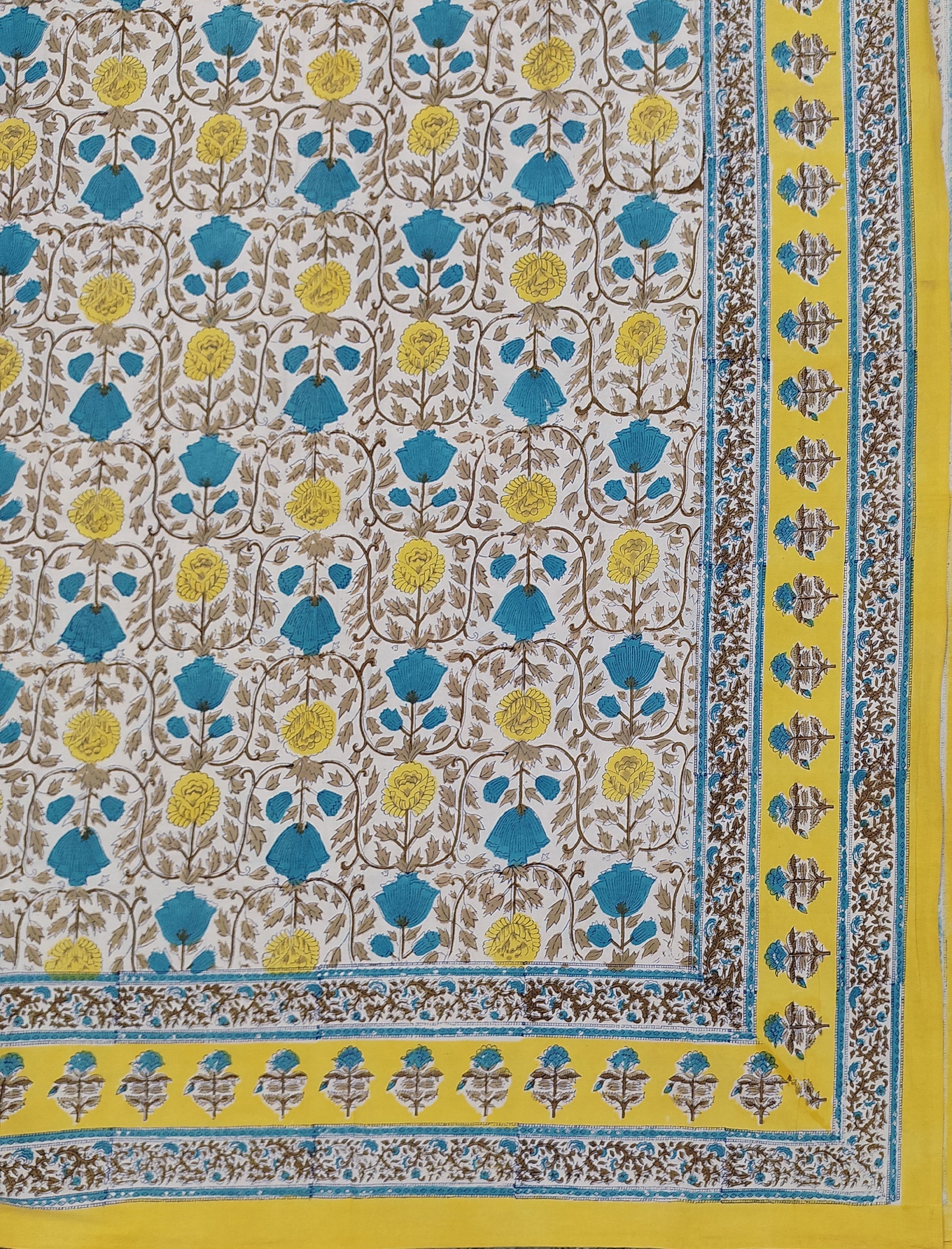 Hand Block Printed Cotton Double Bedsheet With Pillow Cover