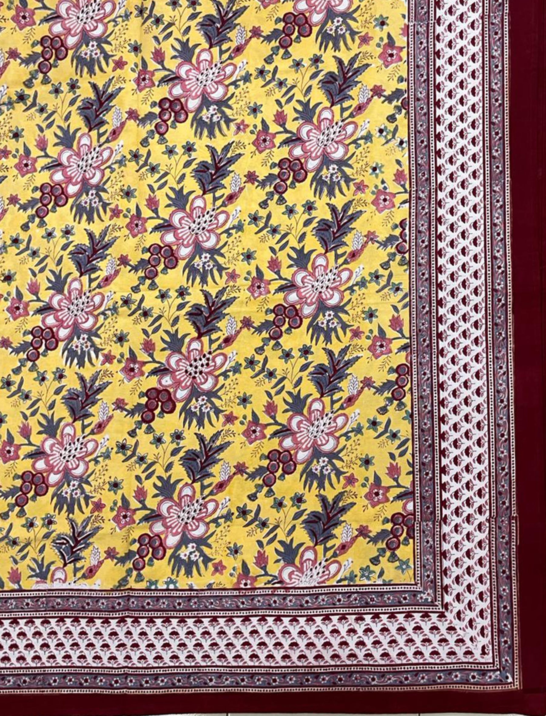 Hand Block Printed Cotton Double Bedsheet With Pillow Cover