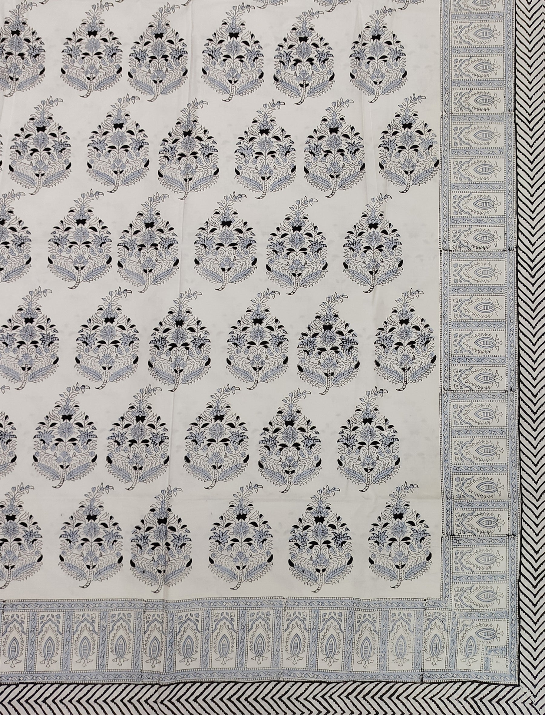 Hand Block Printed Cotton Double Bedsheet With Pillow Covers