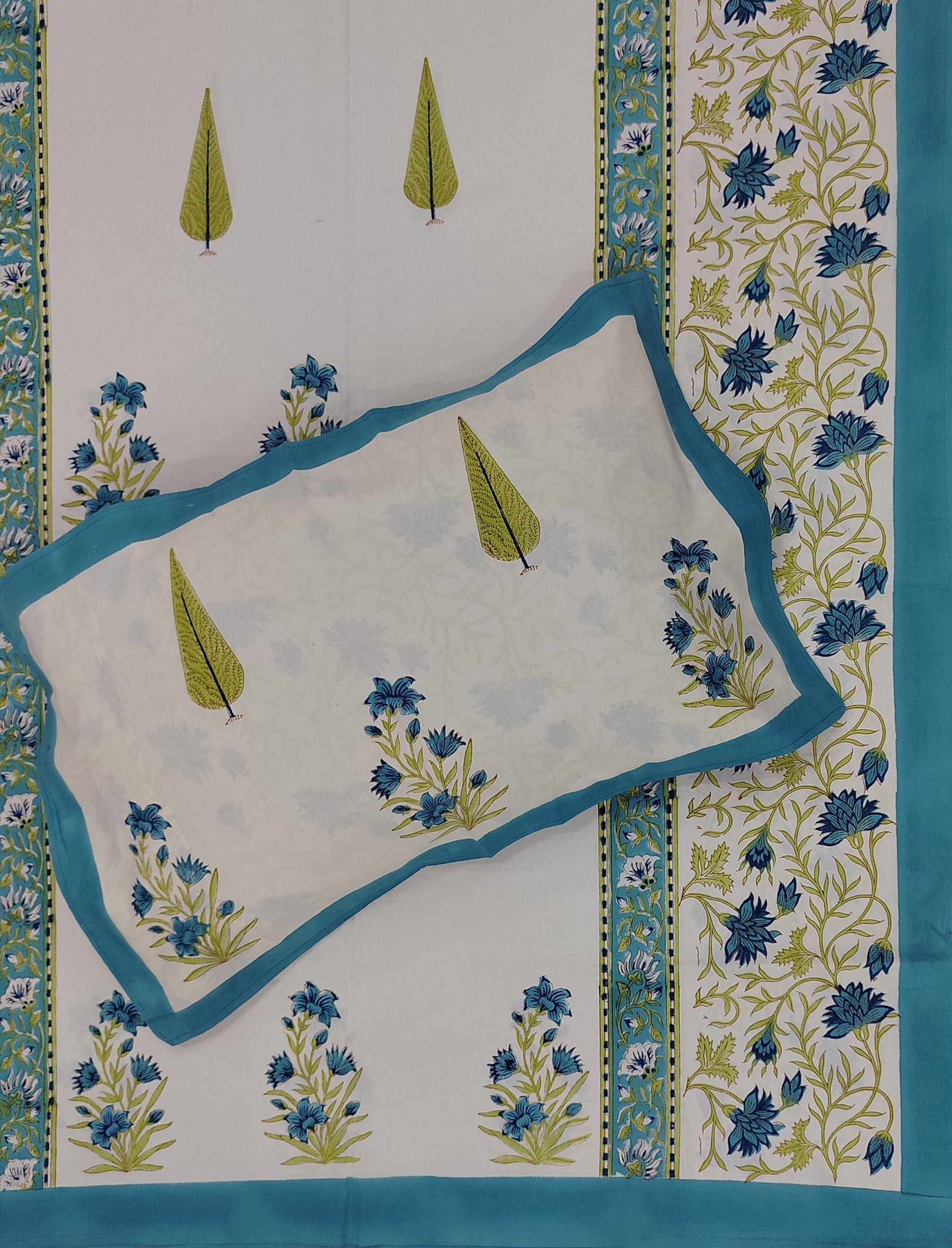 Hand Block Printed Cotton Double Bedsheet With Pillow Covers