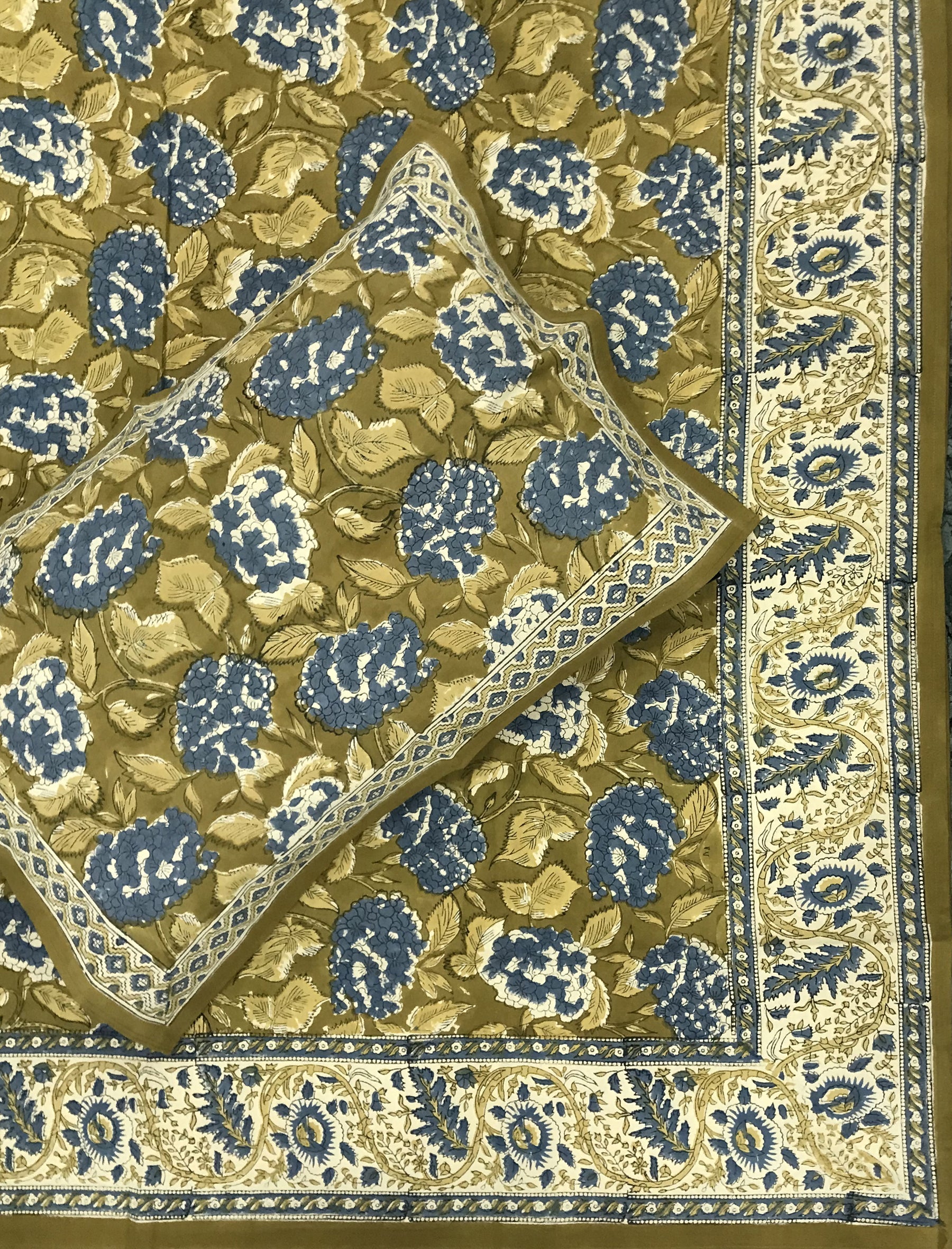 Hand Block Printed Cotton Double Bedsheet With Pillow Cover