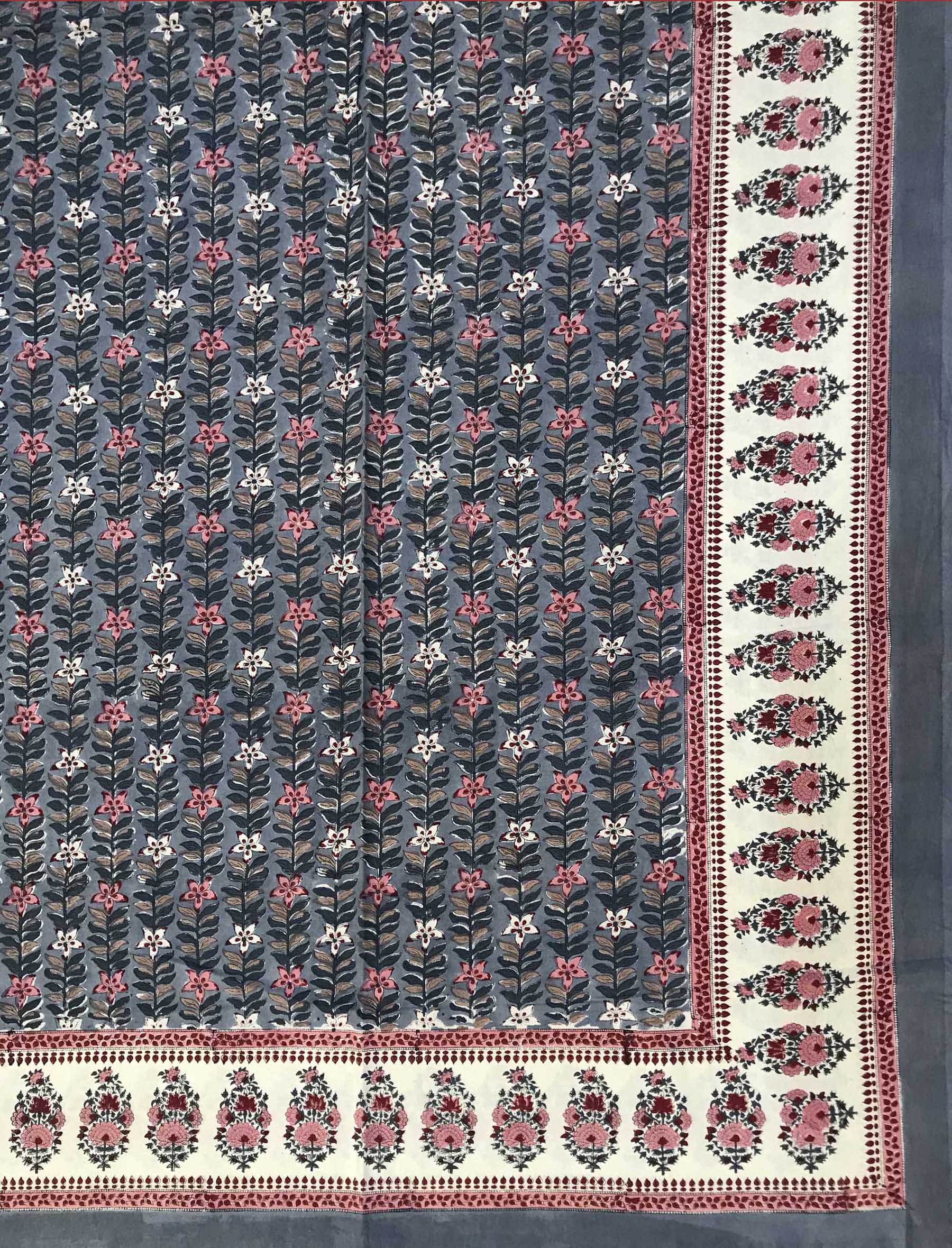 Hand Block Printed Cotton Double Bedsheet With Pillow Covers
