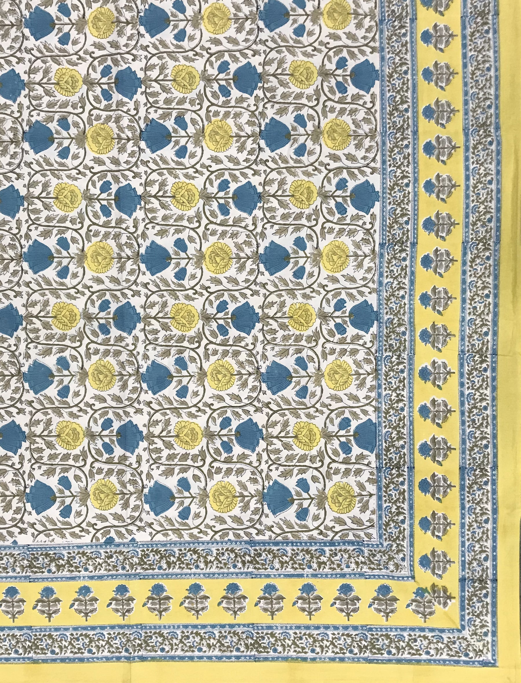 Hand Block Printed Cotton Double Bedsheet With Pillow Covers