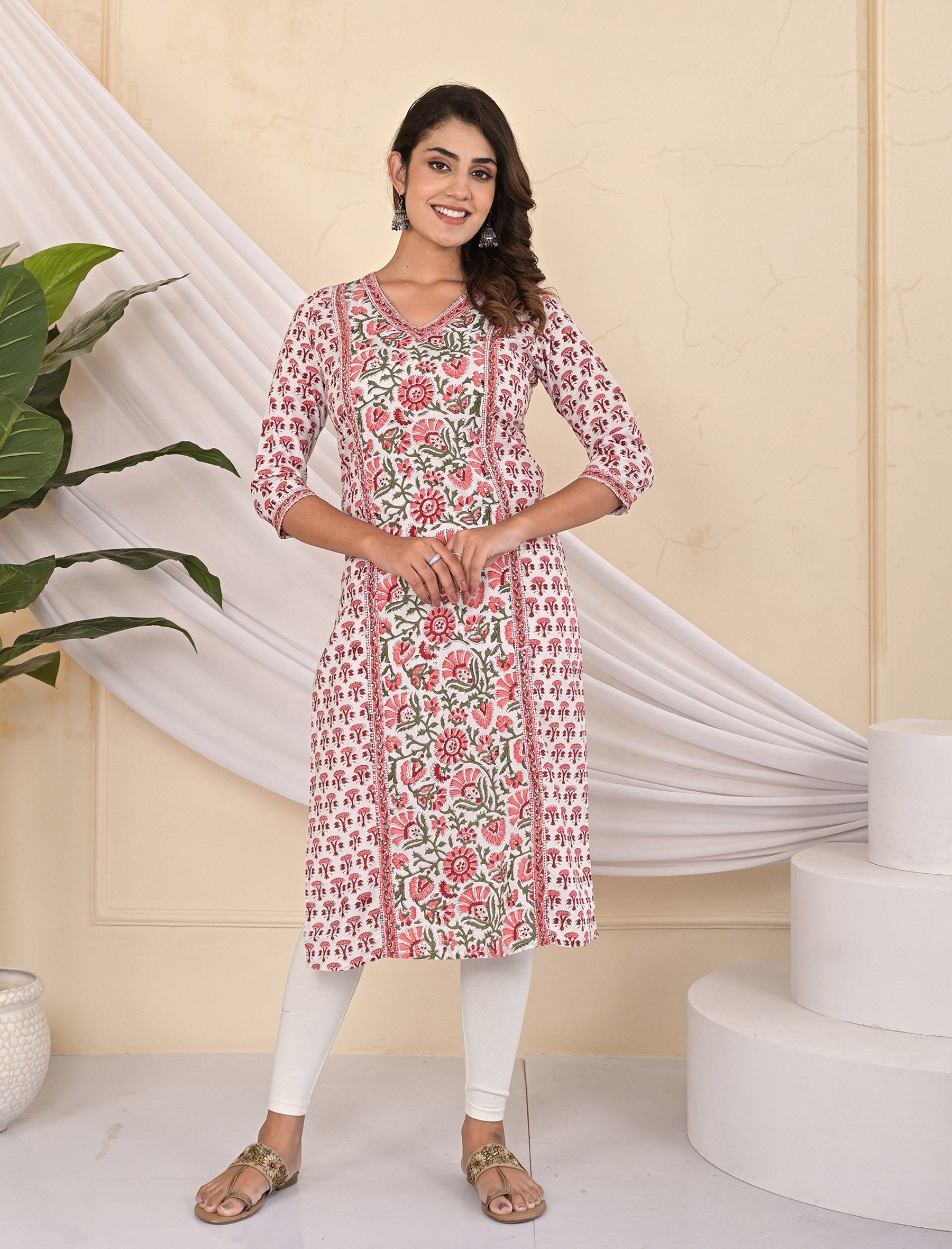 Cotton Block Printed White Butta Jaal Kurti