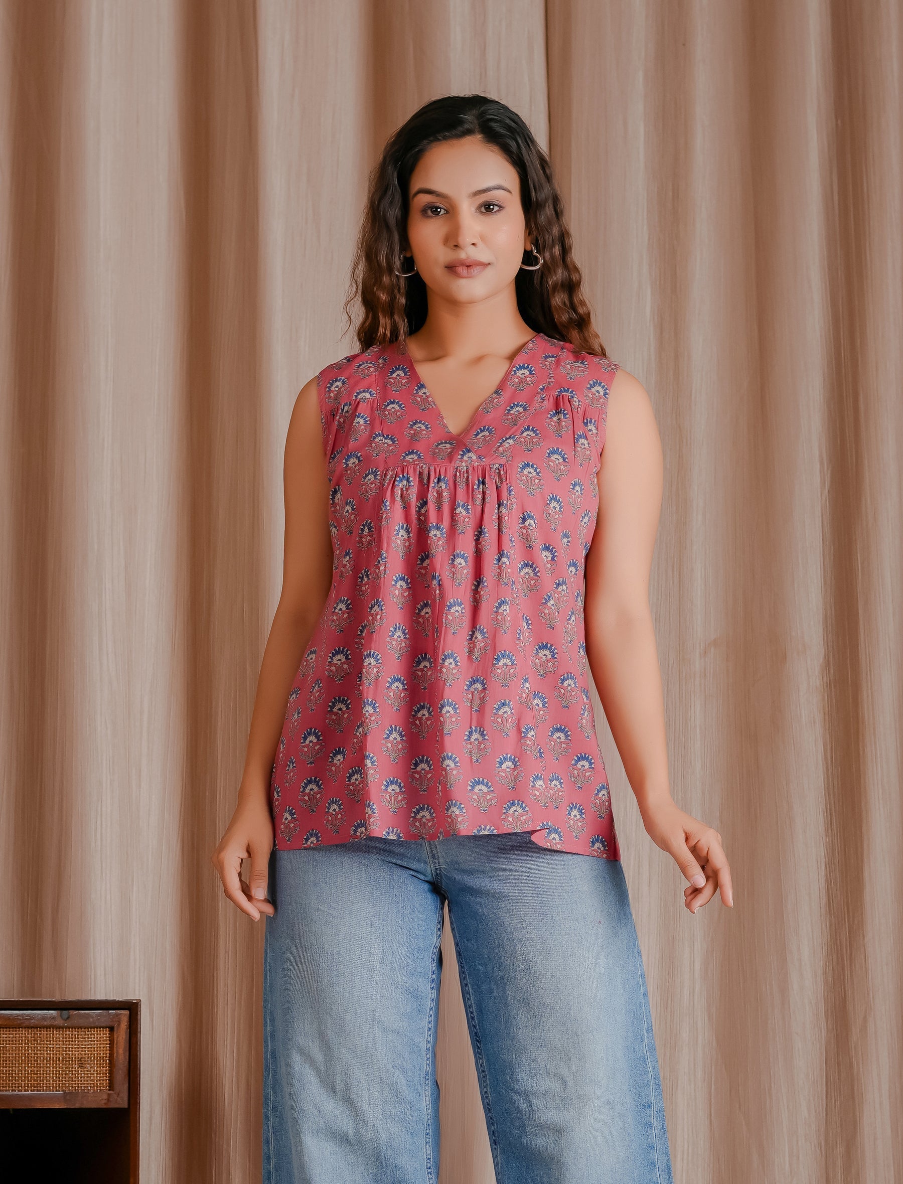 Pink Butti Cotton Mulmul Block Printed Cotton Short Top