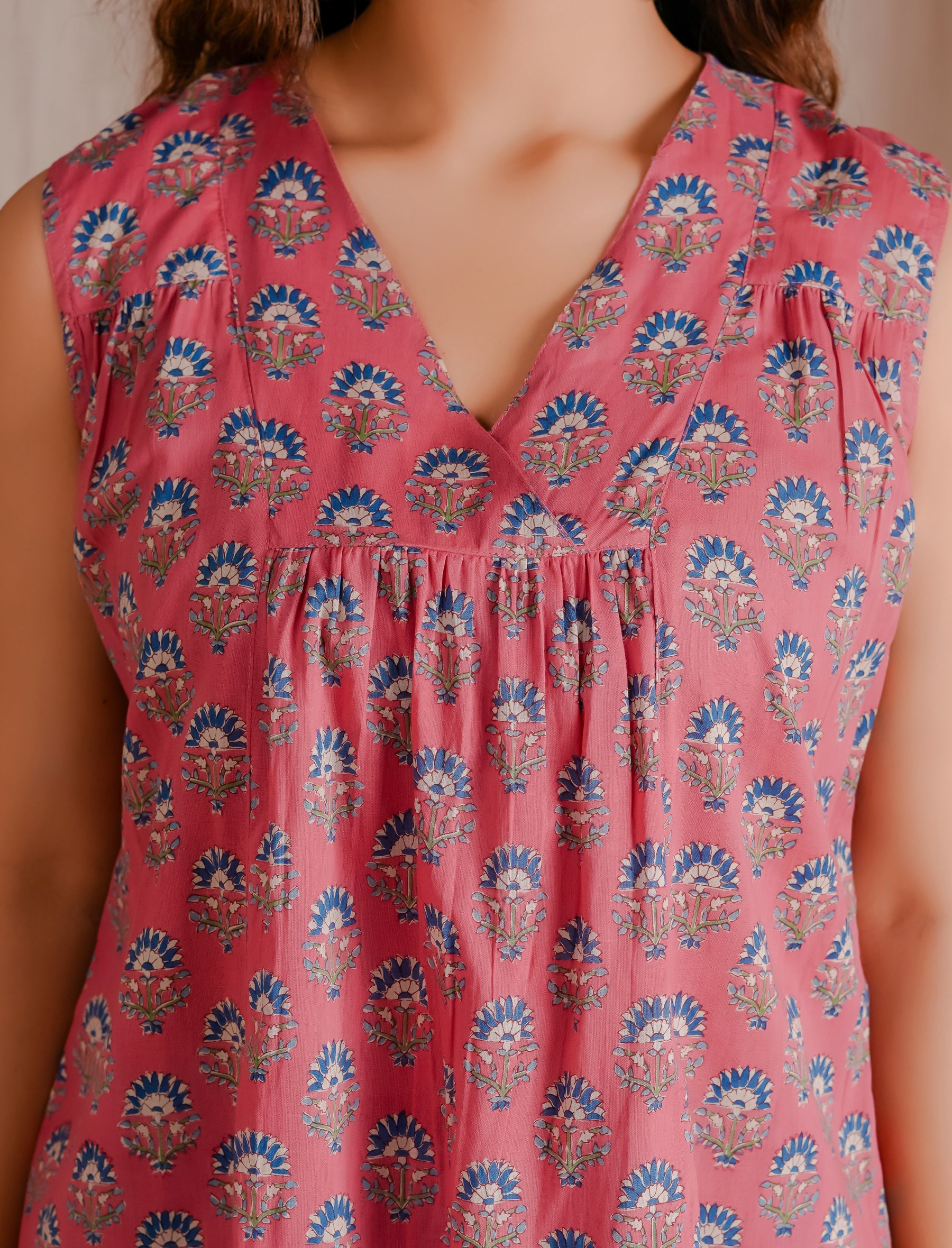 Pink Butti Cotton Mulmul Block Printed Cotton Short Top