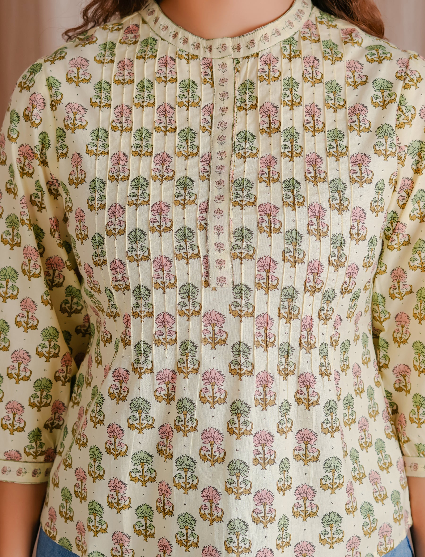 Cream Butti Cotton Pintux Style Short Top