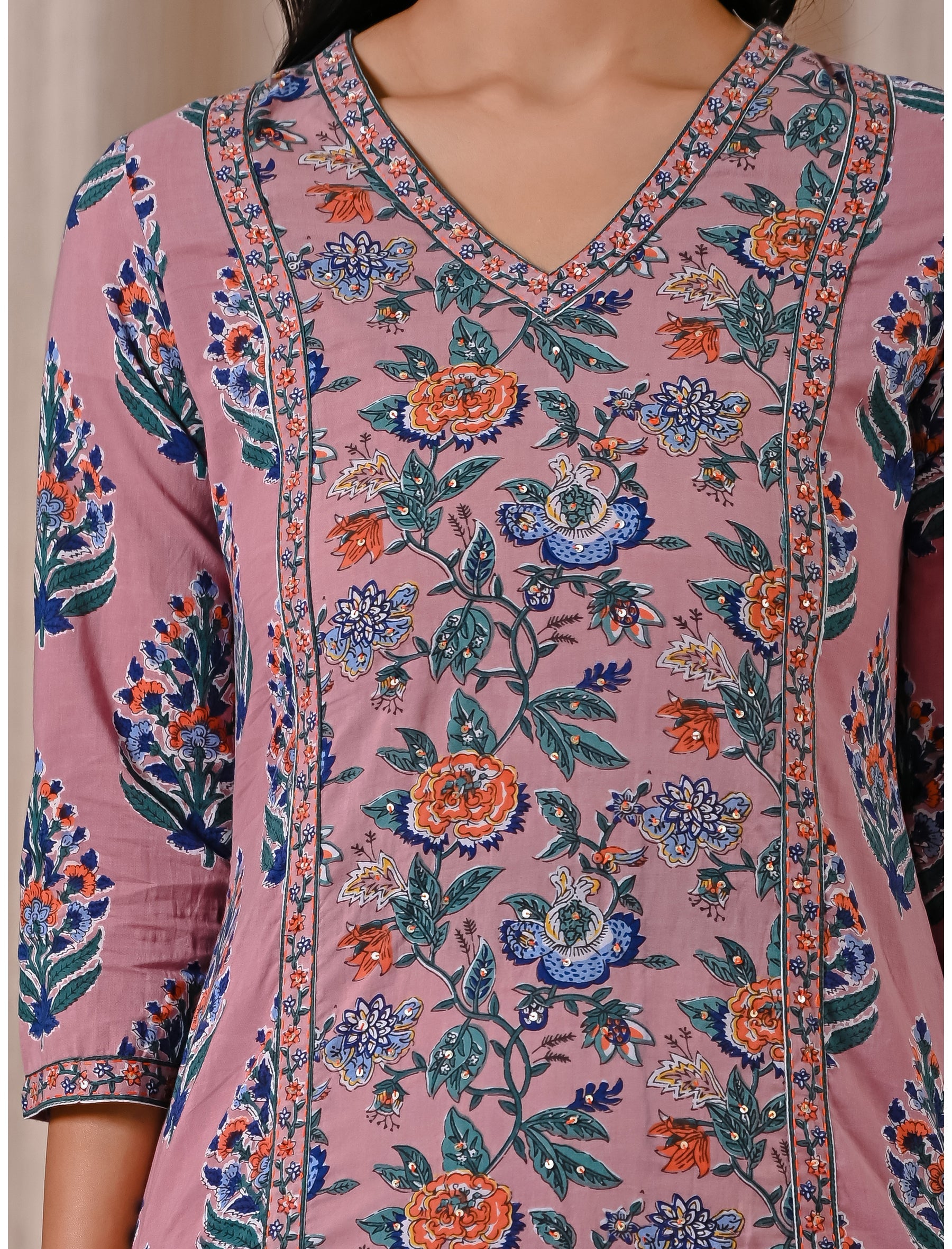 Mauve Block Printed Cotton Straight Fit Kurti