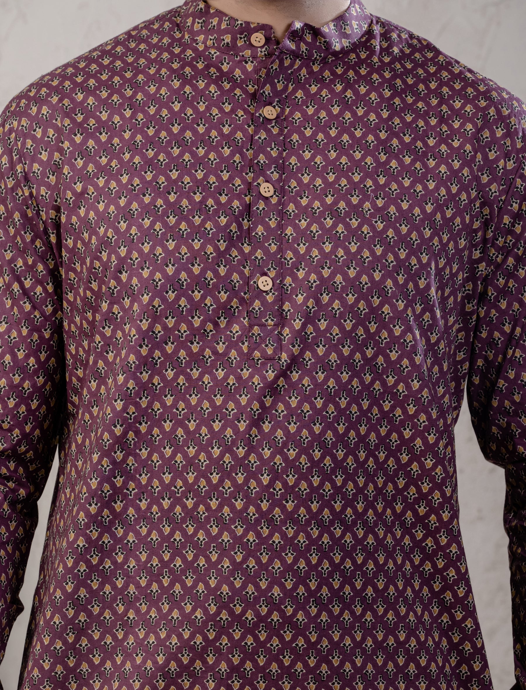 Cotton Printed Full Sleeves Short Kurta For Men