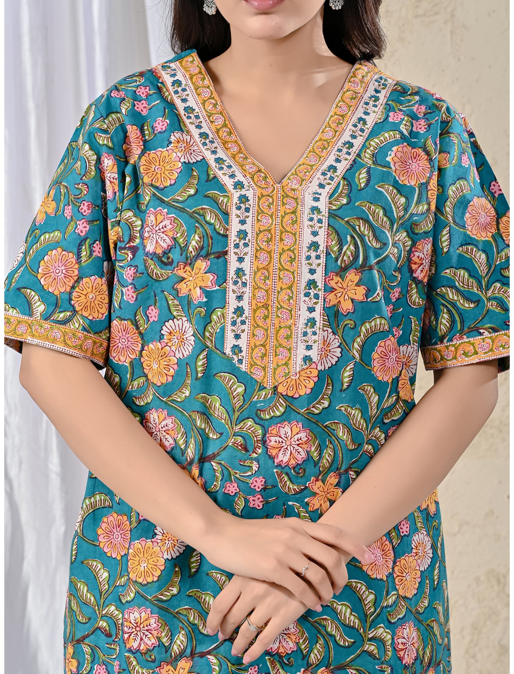 Sea Green Jaal Cotton Comfortable Night Gown