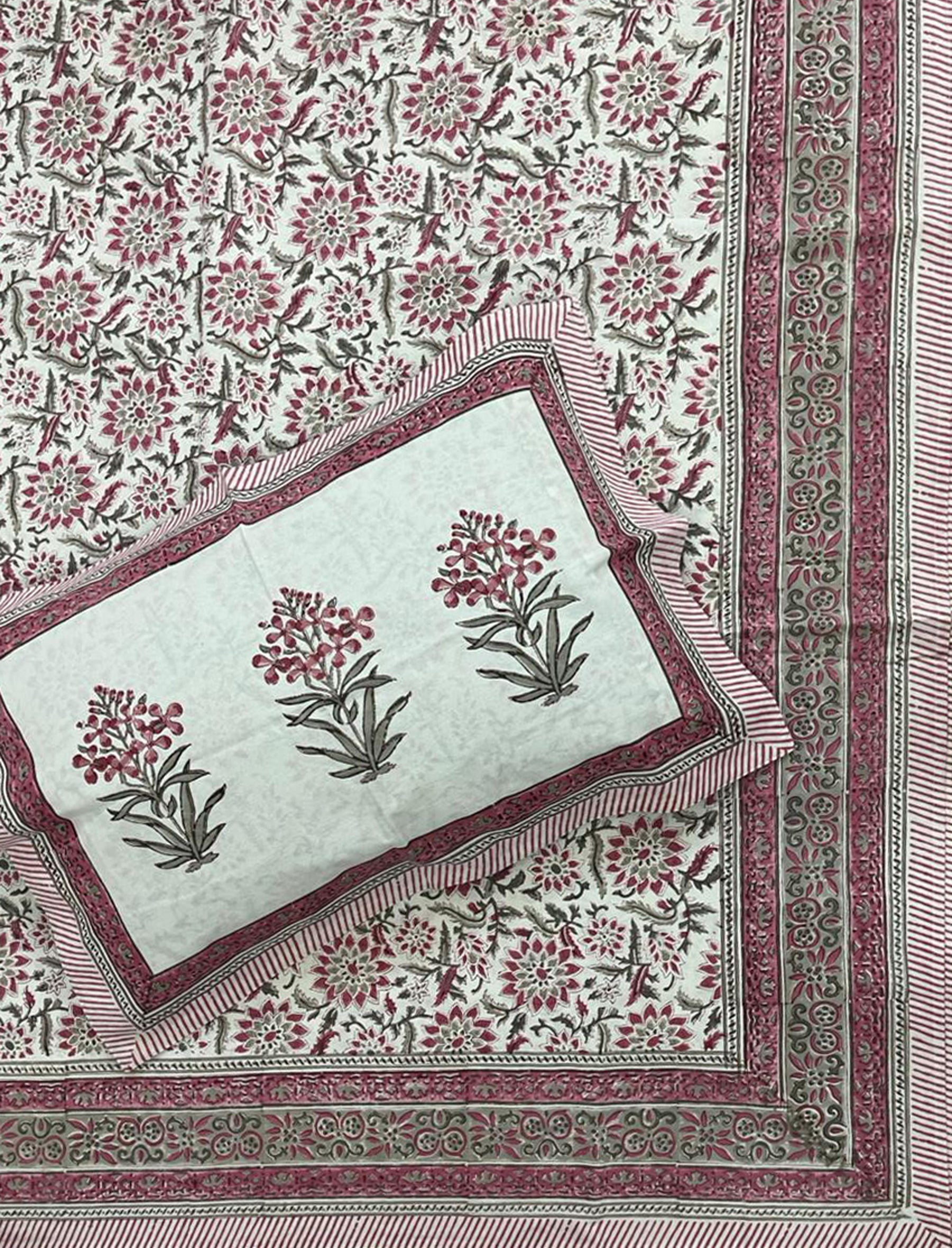 Hand Block Printed Cotton Double Bedsheet With Pillow Cover