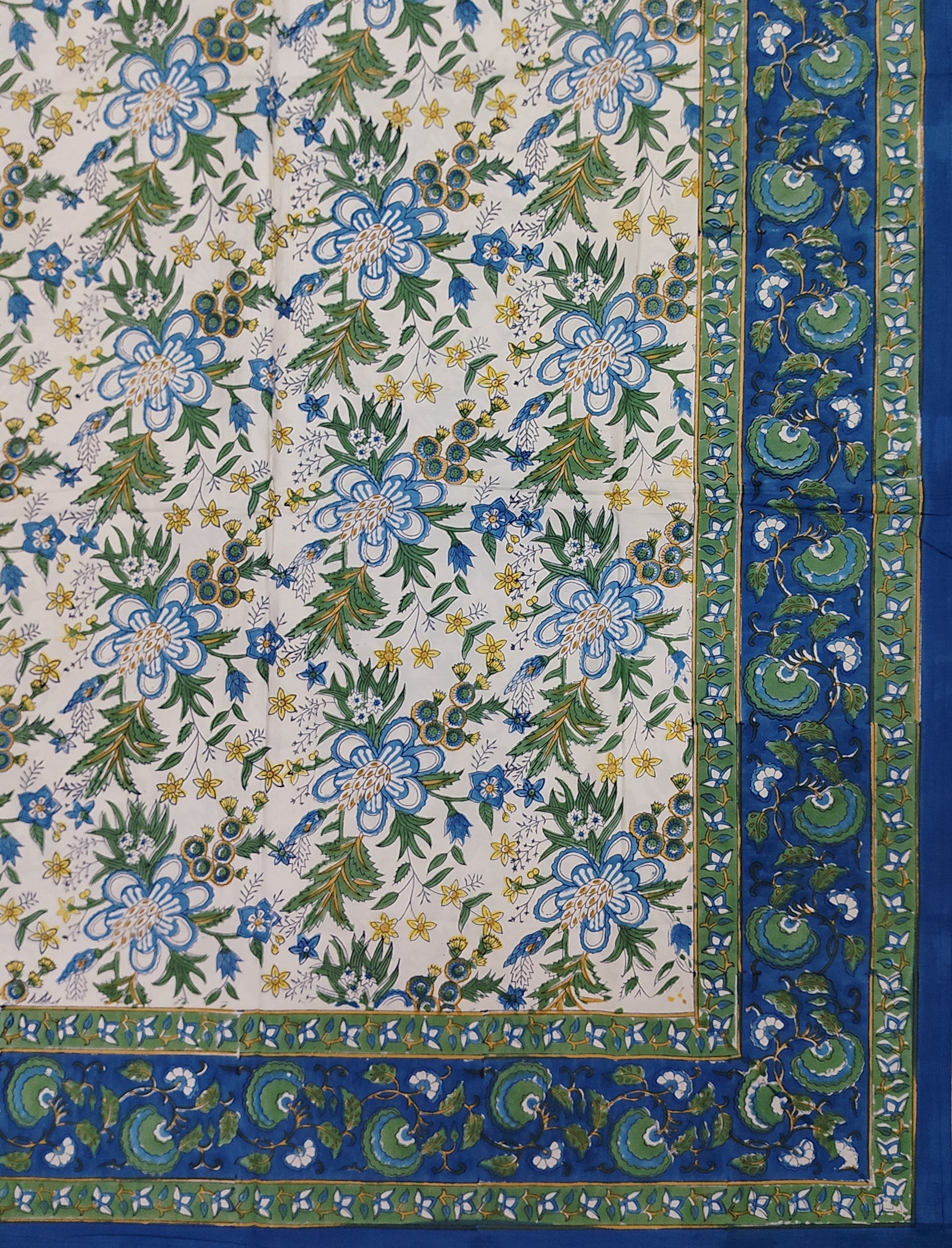 Hand Block Printed Cotton Double Bedsheet With Pillow Covers
