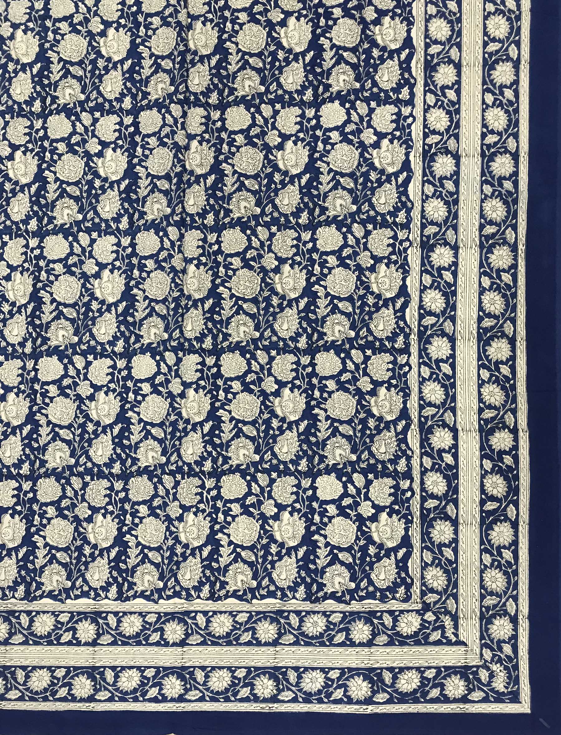 Hand Block Printed Cotton Double Bedsheet With Pillow Covers