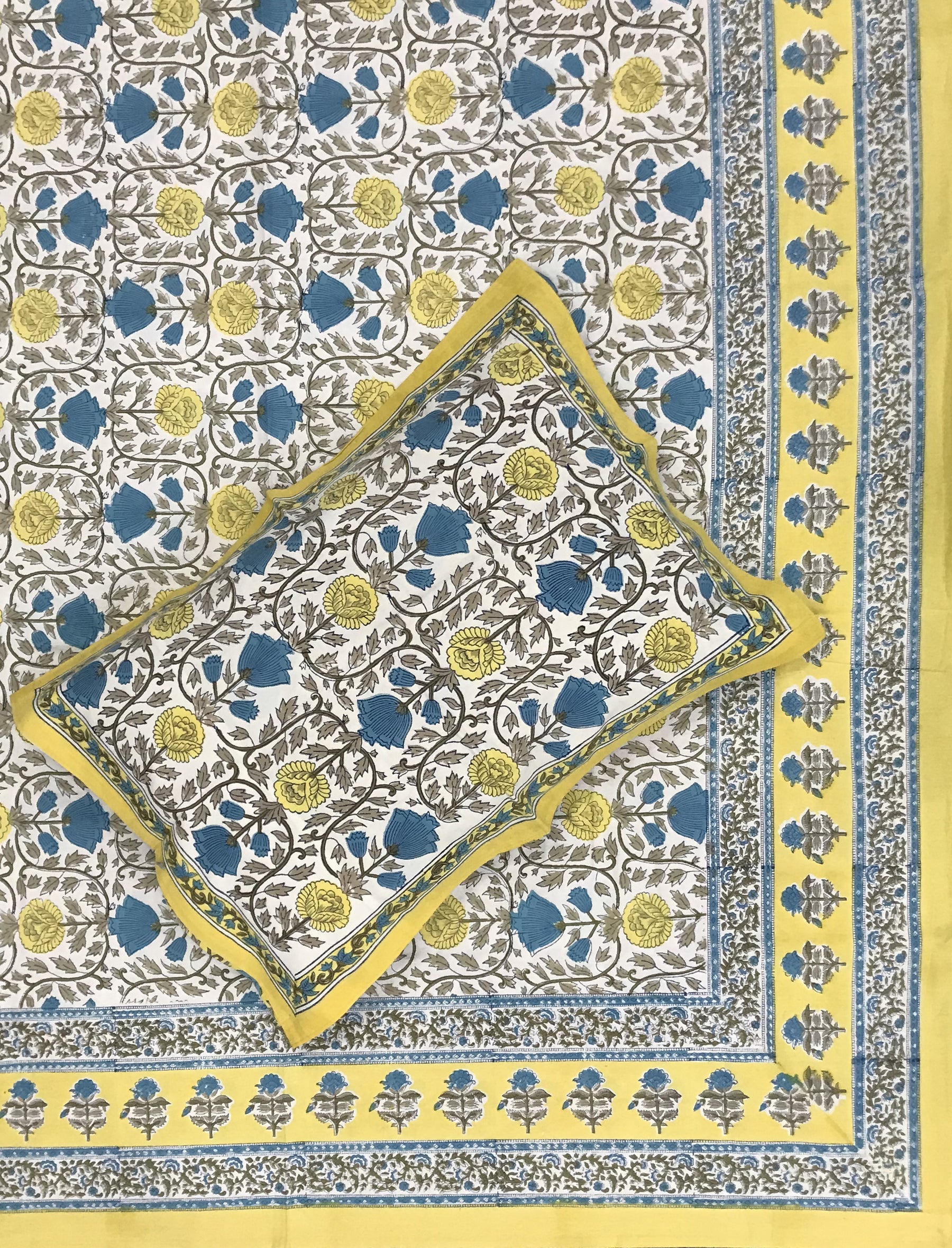 Hand Block Printed Cotton Double Bedsheet With Pillow Covers