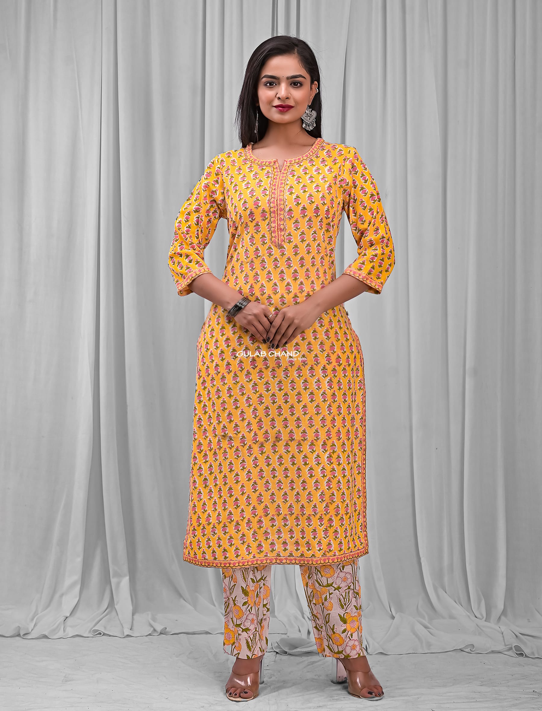 Yellow Block Printed Cotton Kurta Pant Set ( Set Of 2 )