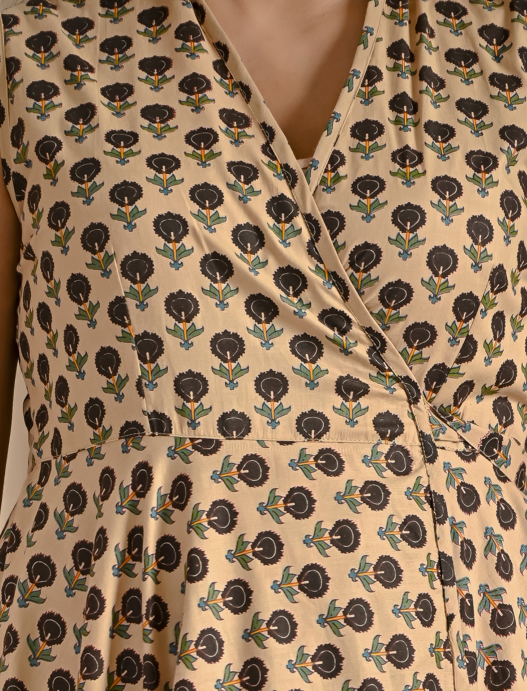 Beige Black Butti Cotton Printed High-Low Dress