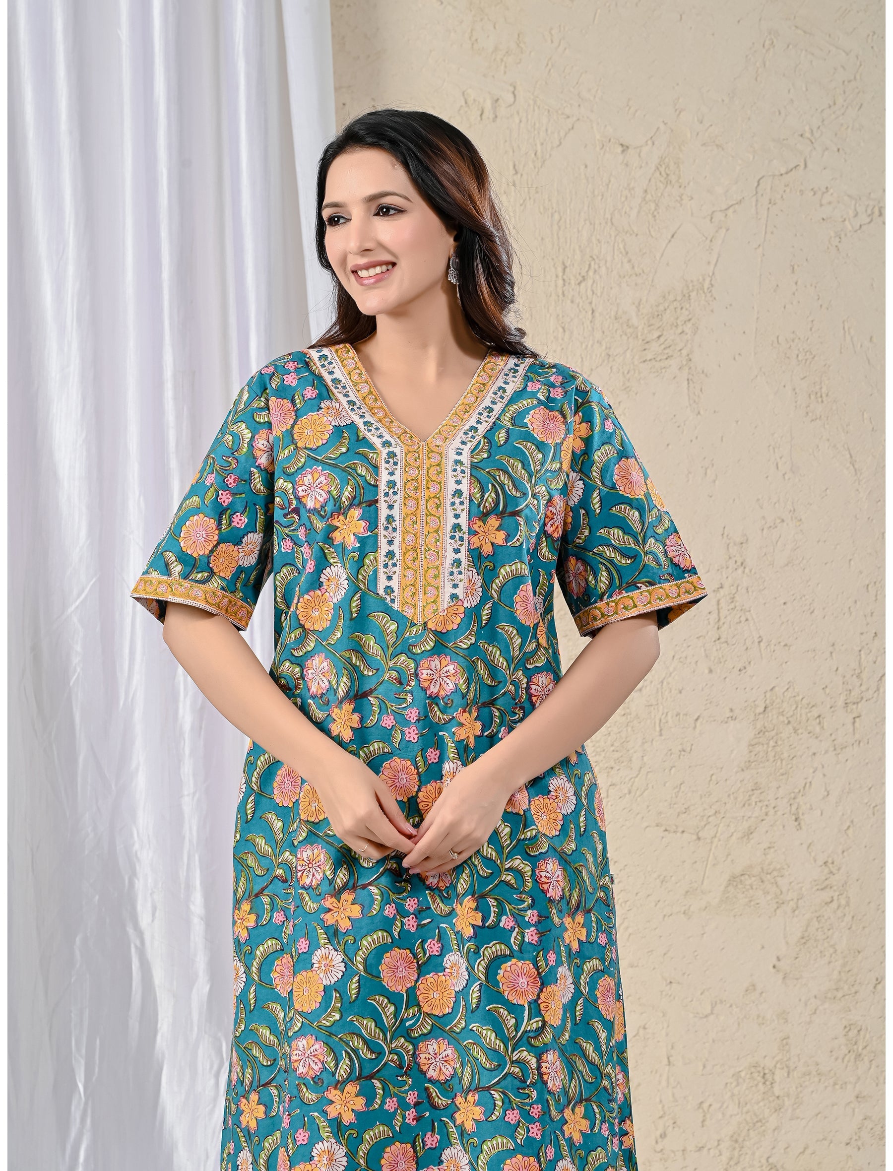 Sea Green Jaal Cotton Comfortable Night Gown