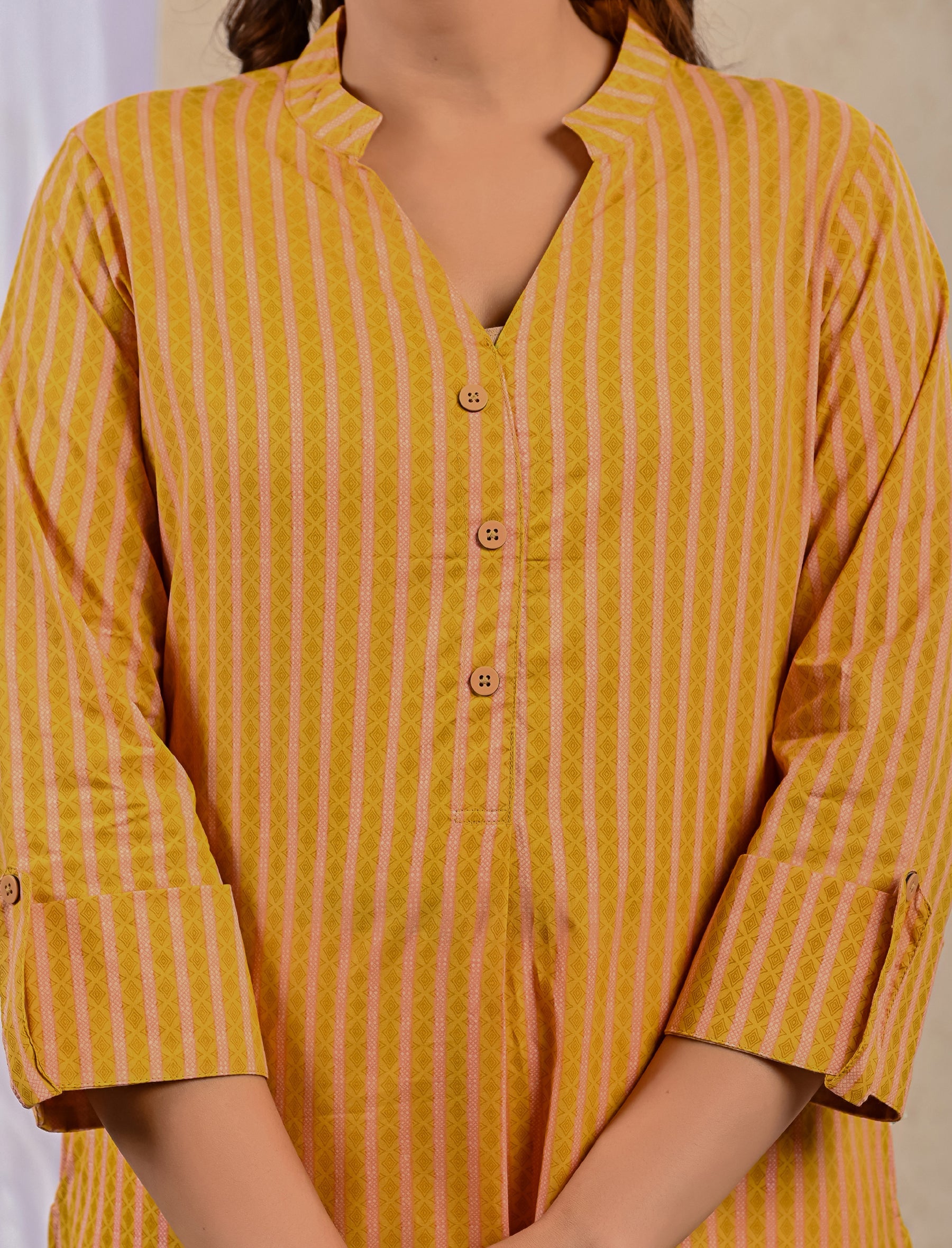 Yellow Stripes Printed Straight Kurti